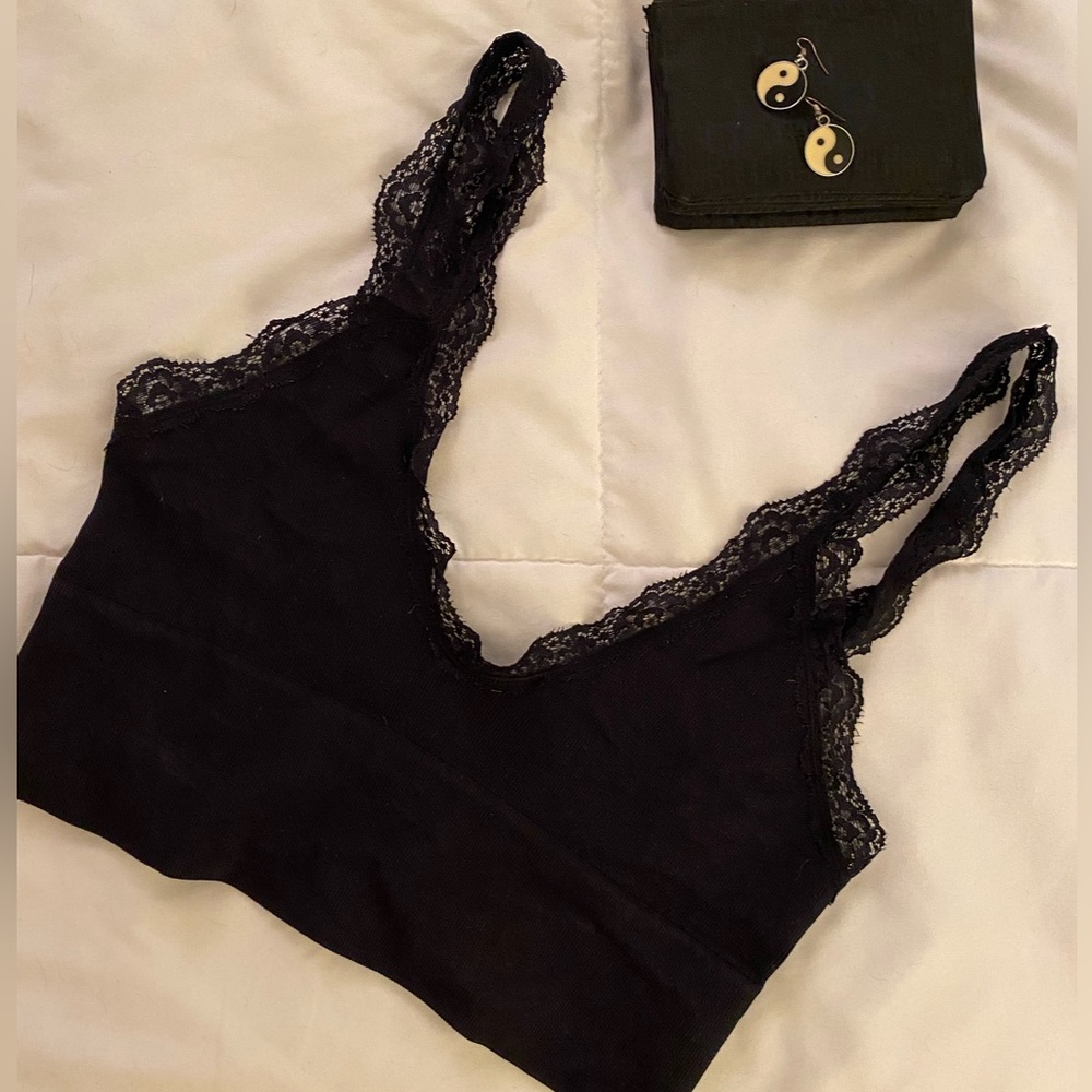 Out From Under Spandex Bralette with lace - Black - Urban Outfitters